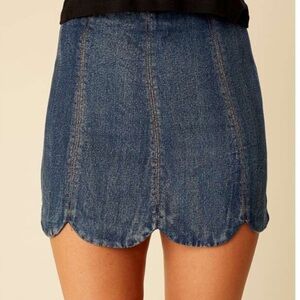 4 for $20 SALE! Altar’d State Scallop Hem Denim Skirt, Medium Blue Wash, Size S